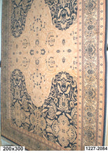 Load image into Gallery viewer, ROYAL OPERA